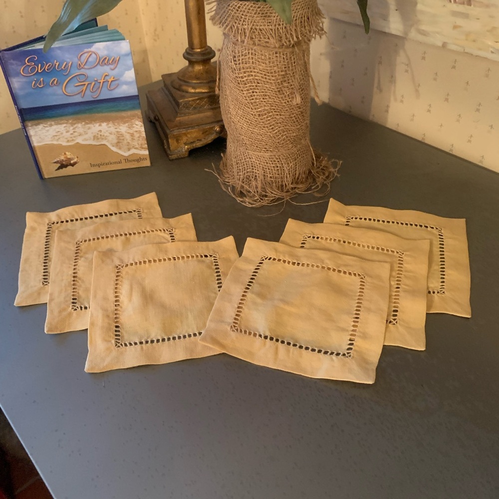 Pottery Barn, NEW NEVER USED, Classic hem stitch border cocktail napkin.